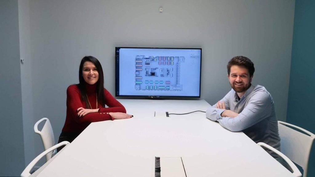 Spacewell gelukkige werknemers en winstkansen waarom het een goed idee is om jouw kantoor slim te maken